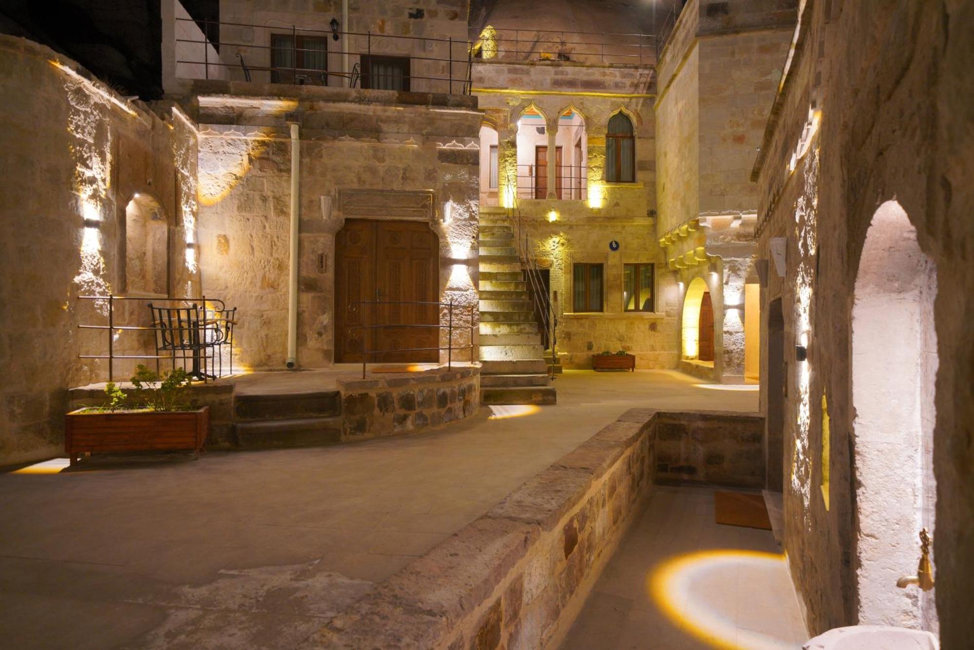 Cappadocia Secret Hill Cave Suites Göreme Buitenkant foto