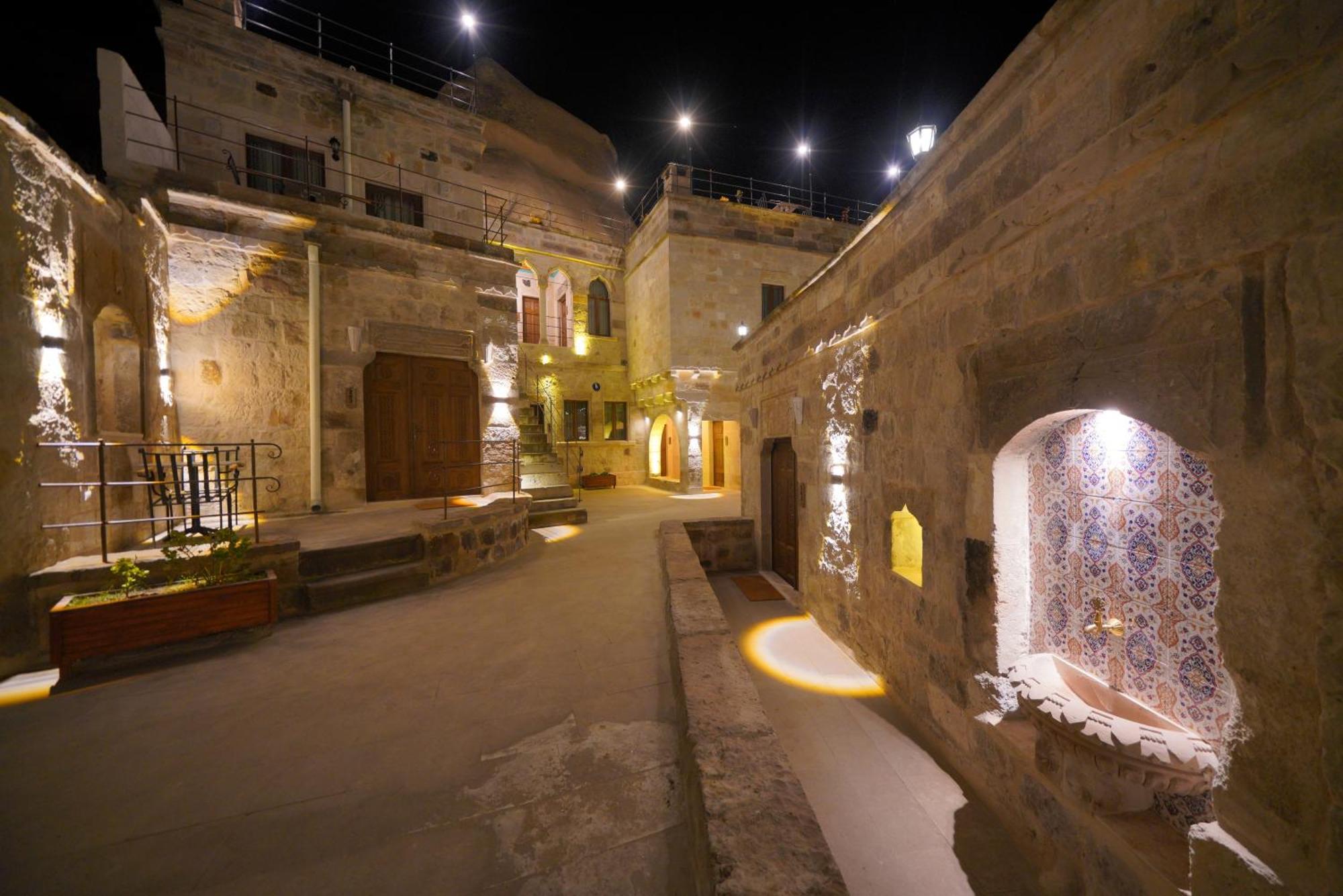 Cappadocia Secret Hill Cave Suites Göreme Buitenkant foto